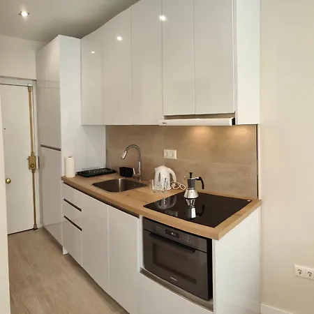 Coconut Begona Center By Namaste Elite Apartment Torremolinos
