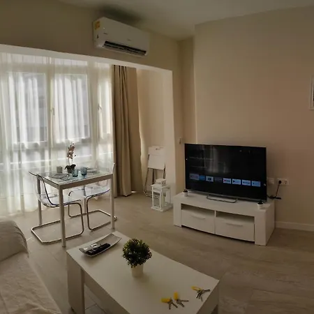 Coconut Begona Center By Namaste Elite Apartment *